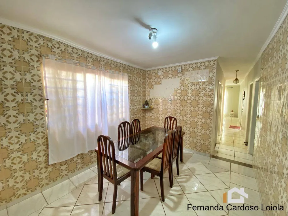 Casa, 3 quartos, 200 m² - Foto 8