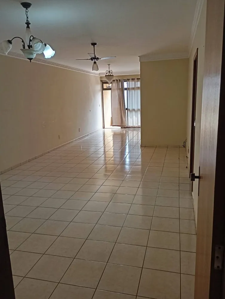 Apartamento, 3 quartos, 131 m² - Foto 1