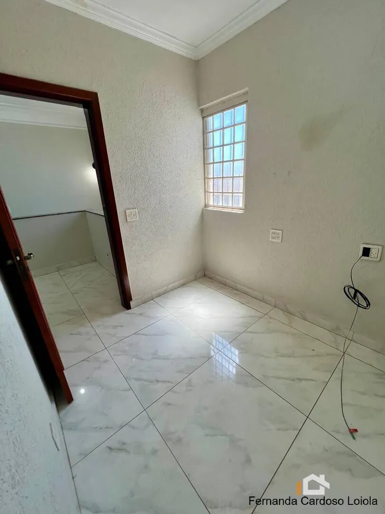 Casa, 3 quartos, 230 m² - Foto 12