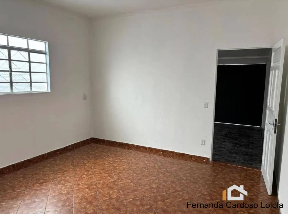 Casa, 3 quartos, 210 m² - Foto 3