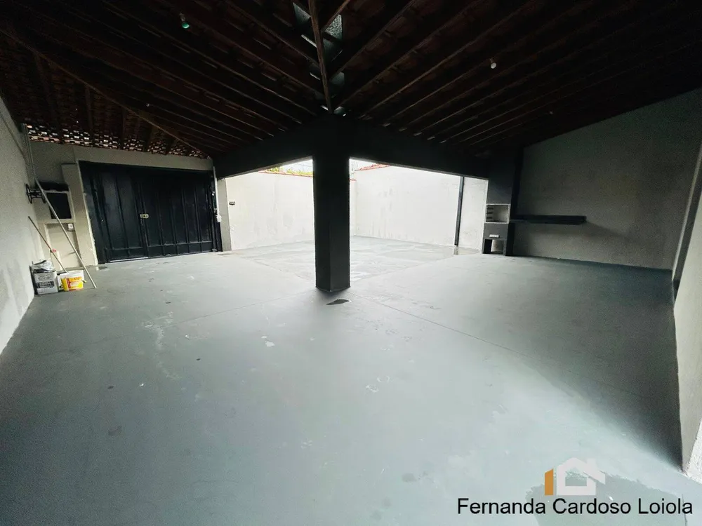 Casa, 3 quartos, 249 m² - Foto 2