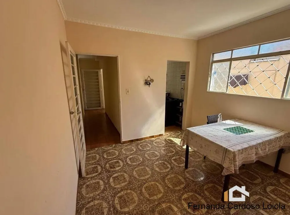 Casa, 5 quartos, 250 m² - Foto 2