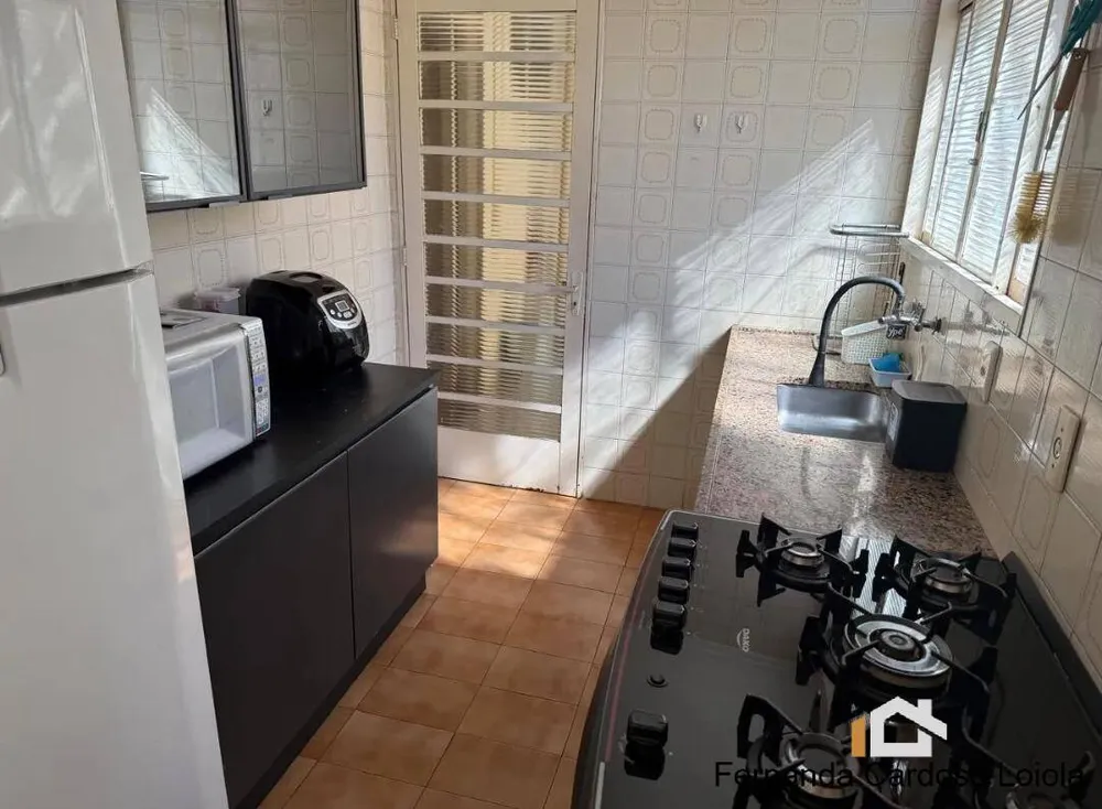 Casa, 5 quartos, 250 m² - Foto 3