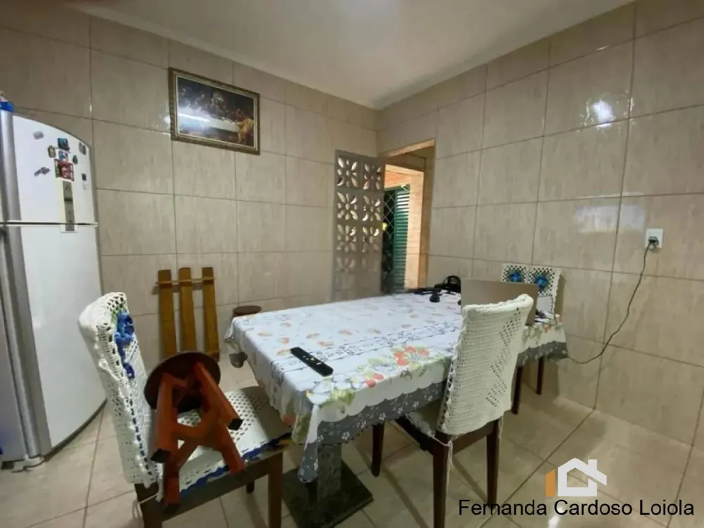 Casa, 3 quartos, 136 m² - Foto 1