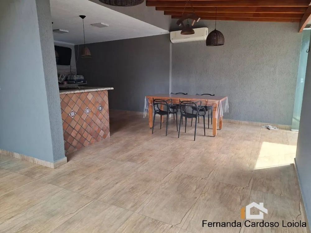 Casa, 6 quartos, 295 m² - Foto 4