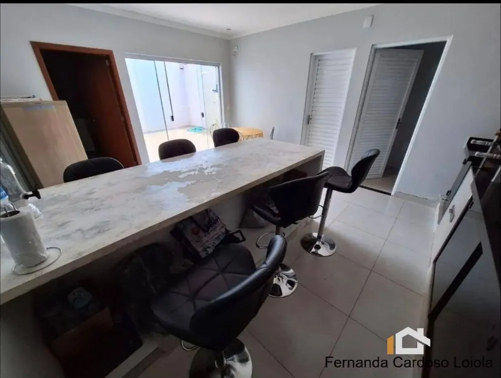 Casa, 3 quartos, 200 m² - Foto 3