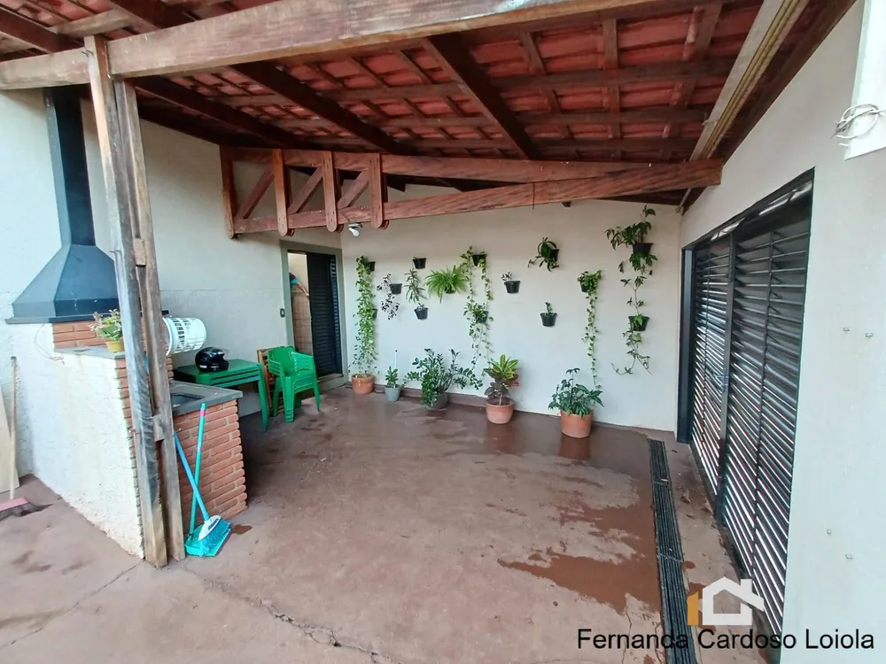 Casa, 3 quartos, 263 m² - Foto 1