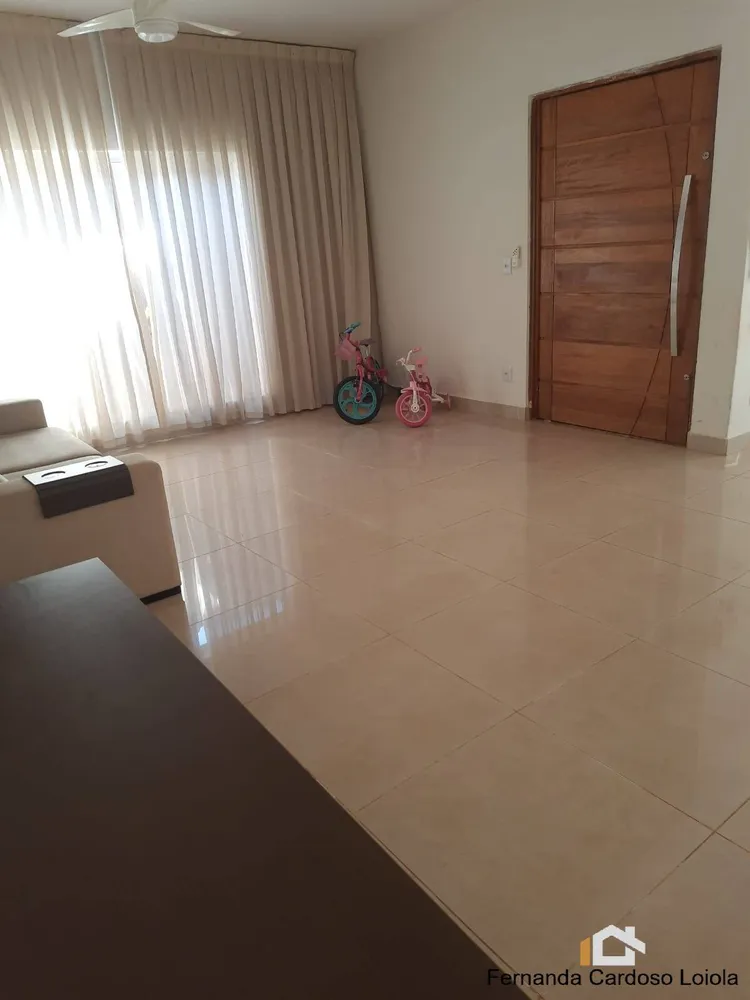 Casa, 2 quartos, 200 m² - Foto 3