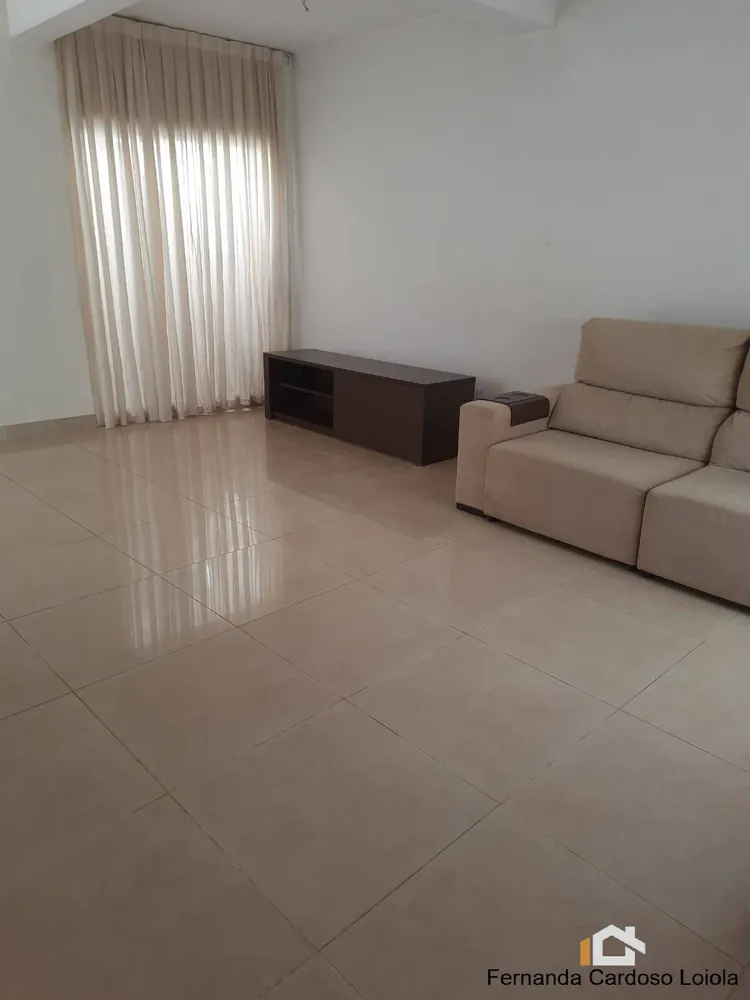 Casa, 2 quartos, 200 m² - Foto 2