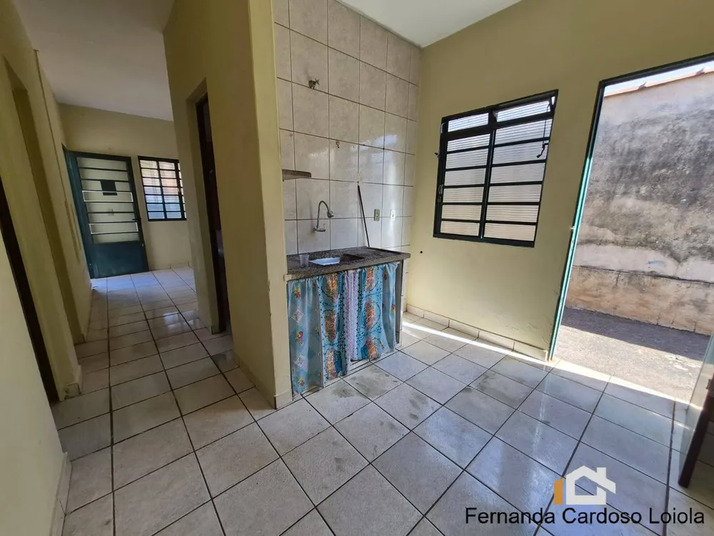 Casa, 2 quartos, 200 m² - Foto 8