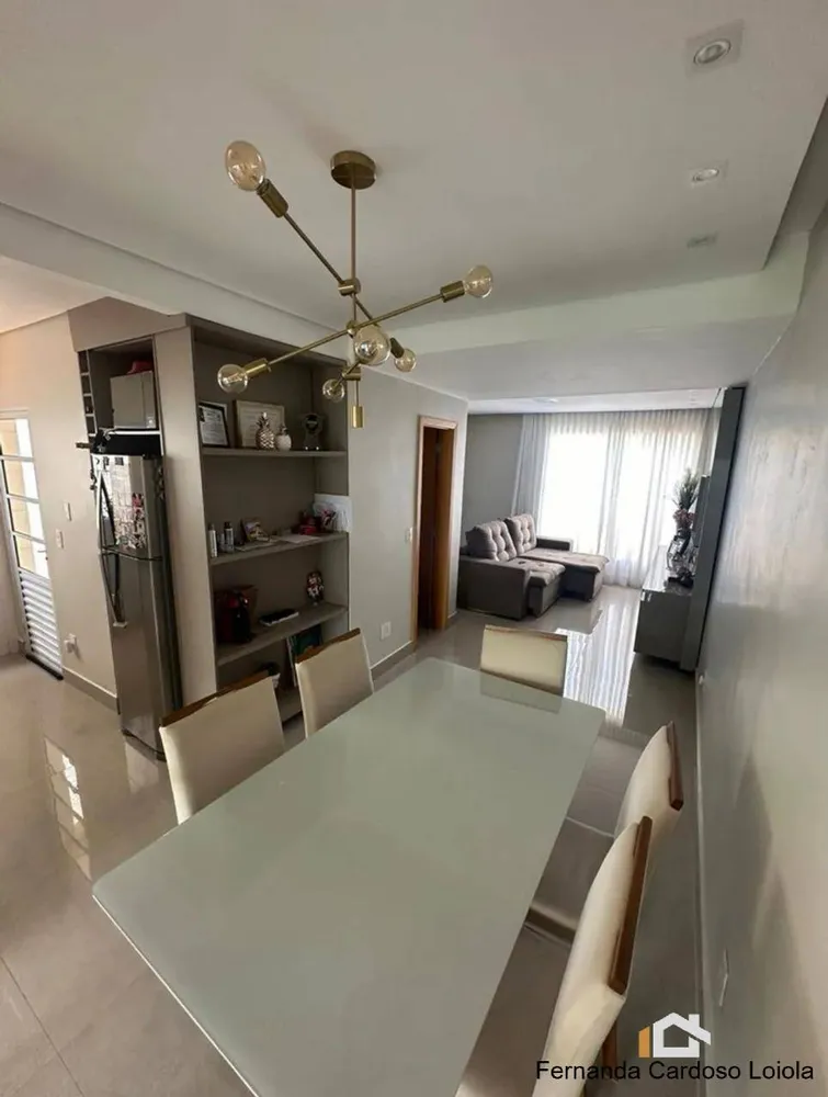 Sobrado, 3 quartos, 161 m² - Foto 2