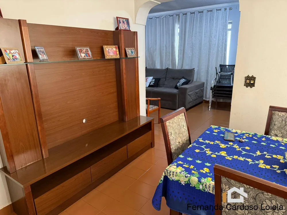 Casa, 3 quartos, 250 m² - Foto 2