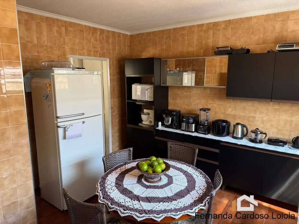 Casa, 3 quartos, 250 m² - Foto 4