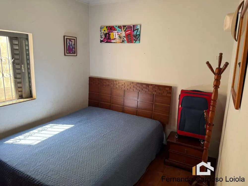 Casa, 3 quartos, 250 m² - Foto 1