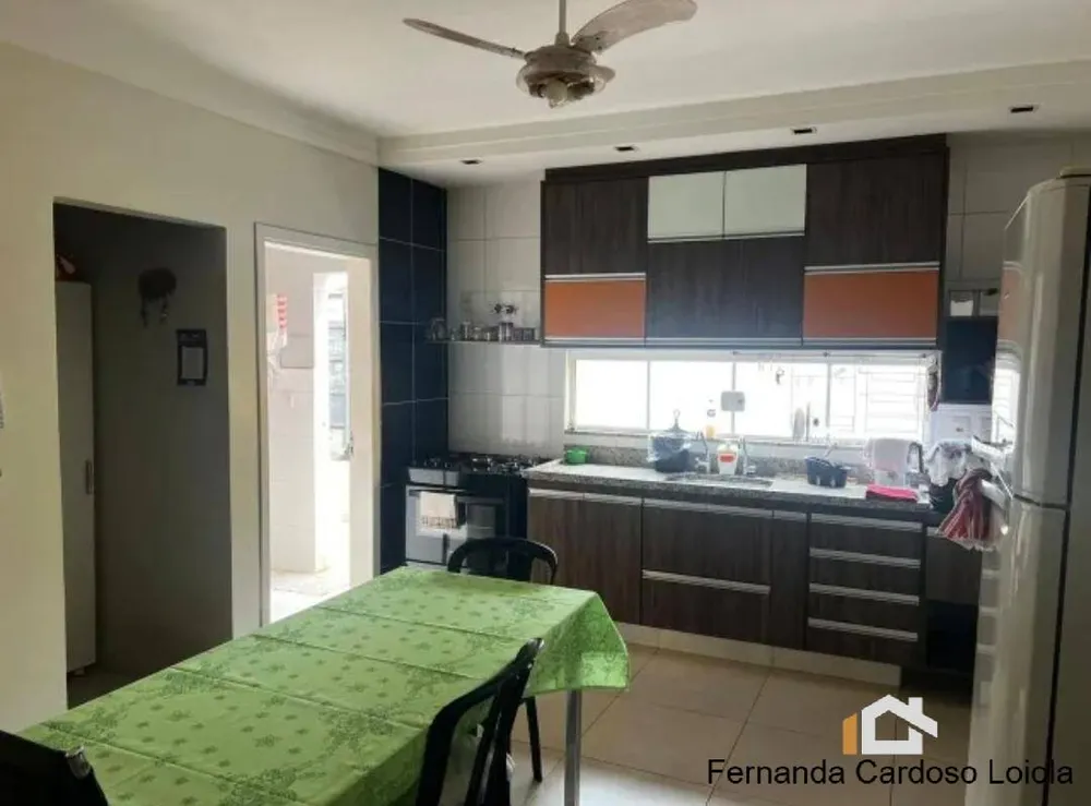 Casa, 2 quartos, 322 m² - Foto 4