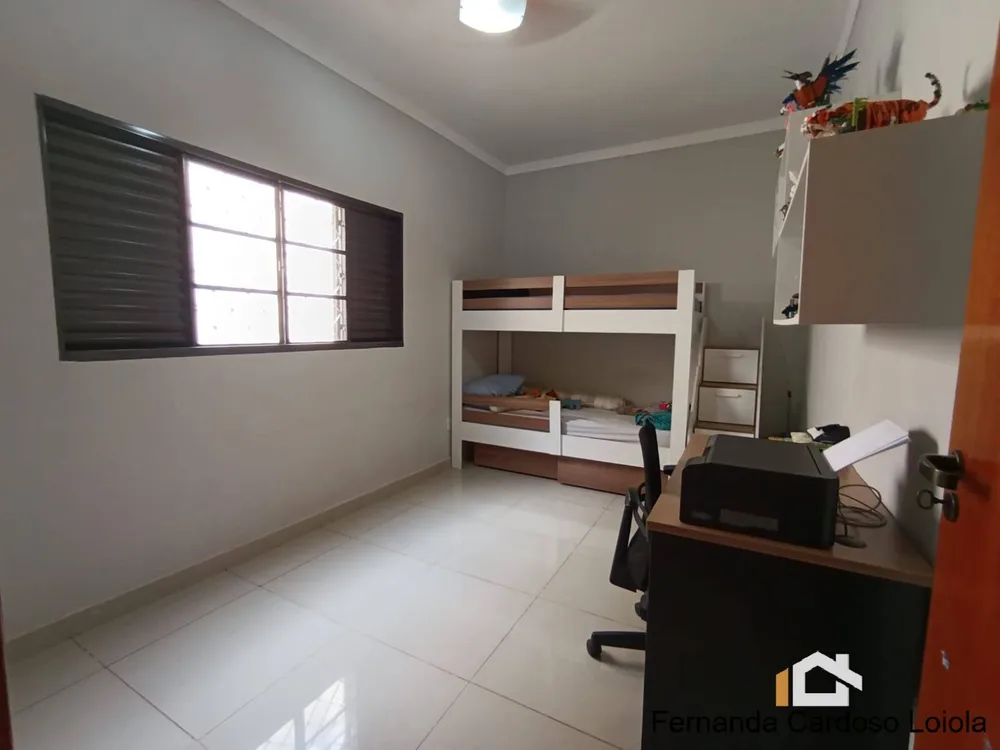 Casa, 3 quartos, 191 m² - Foto 4