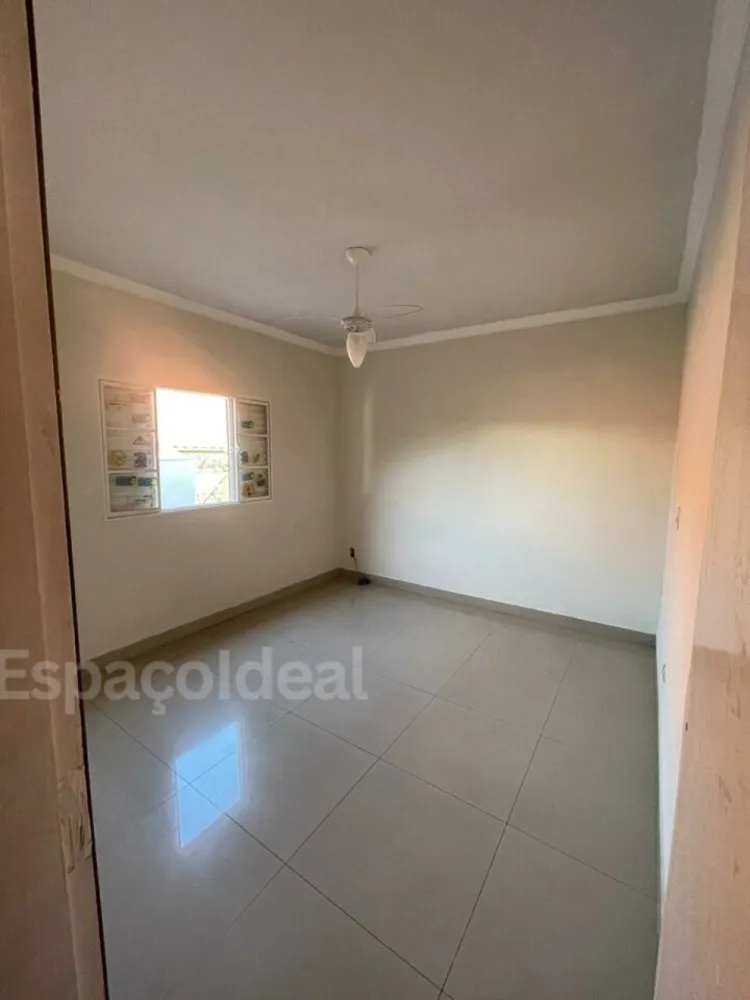 Casa, 3 quartos, 484 m² - Foto 1