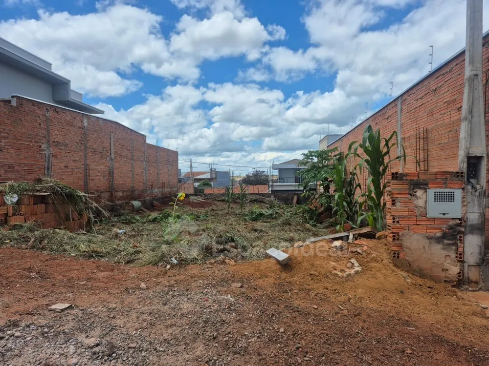 Terreno, 200 m² - Foto 1