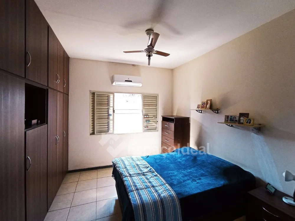 Casa, 4 quartos, 220 m² - Foto 9