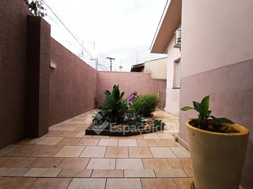 Casa, 4 quartos, 220 m² - Foto 4
