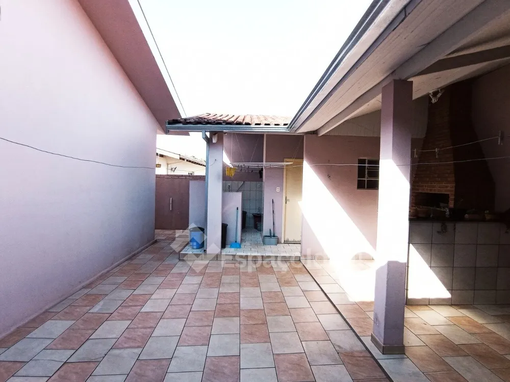 Casa, 4 quartos, 220 m² - Foto 5