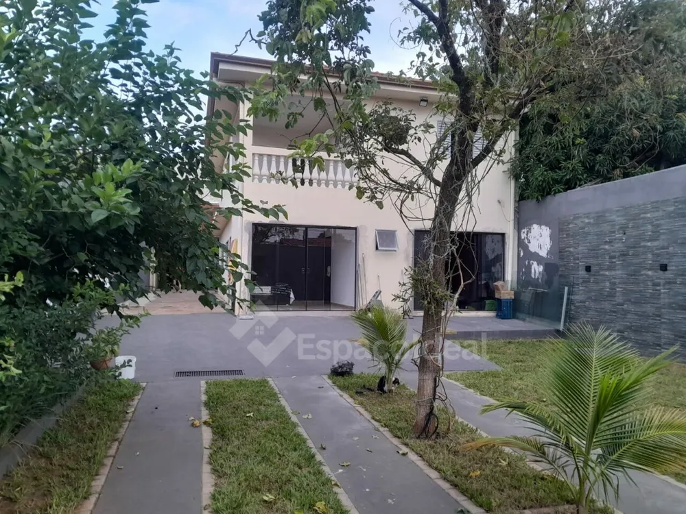 Casa, 5 quartos, 250 m² - Foto 10