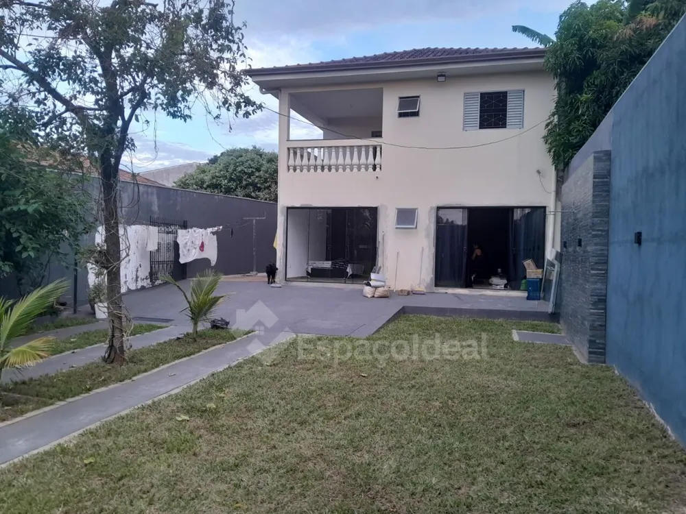 Casa, 5 quartos, 250 m² - Foto 9