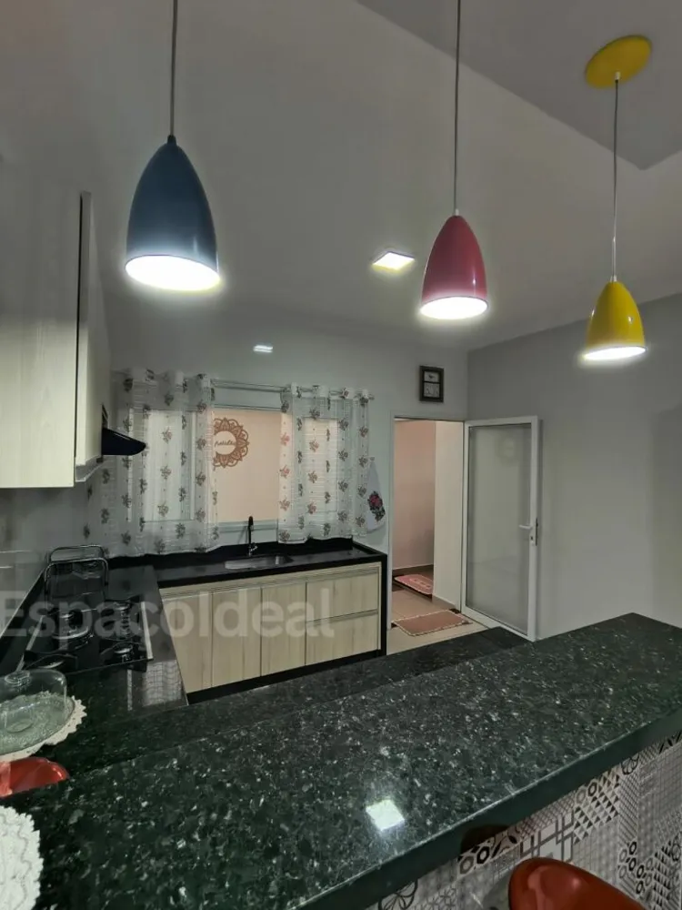 Casa, 3 quartos, 220 m² - Foto 3