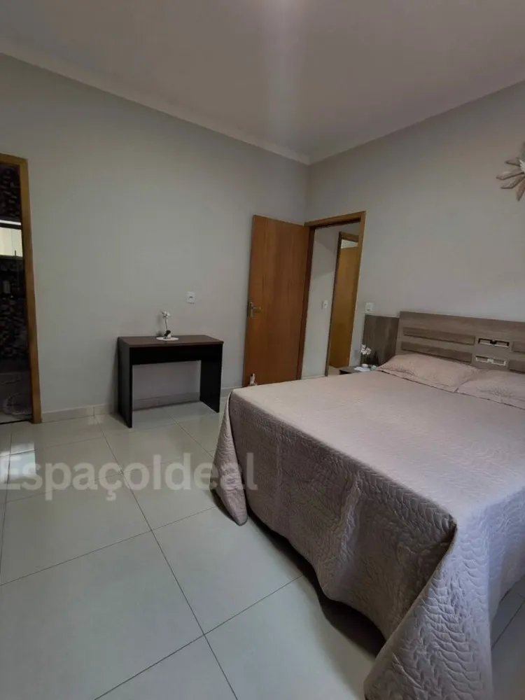 Casa, 3 quartos, 220 m² - Foto 10
