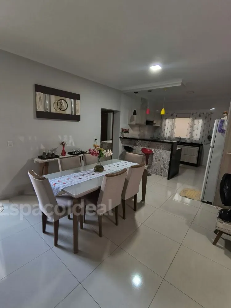 Casa, 3 quartos, 220 m² - Foto 8