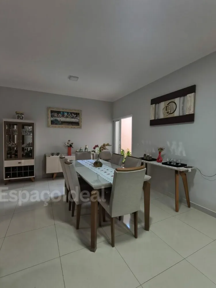 Casa, 3 quartos, 220 m² - Foto 4