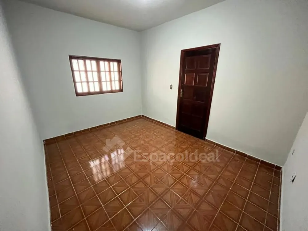 Casa, 3 quartos, 135 m² - Foto 2