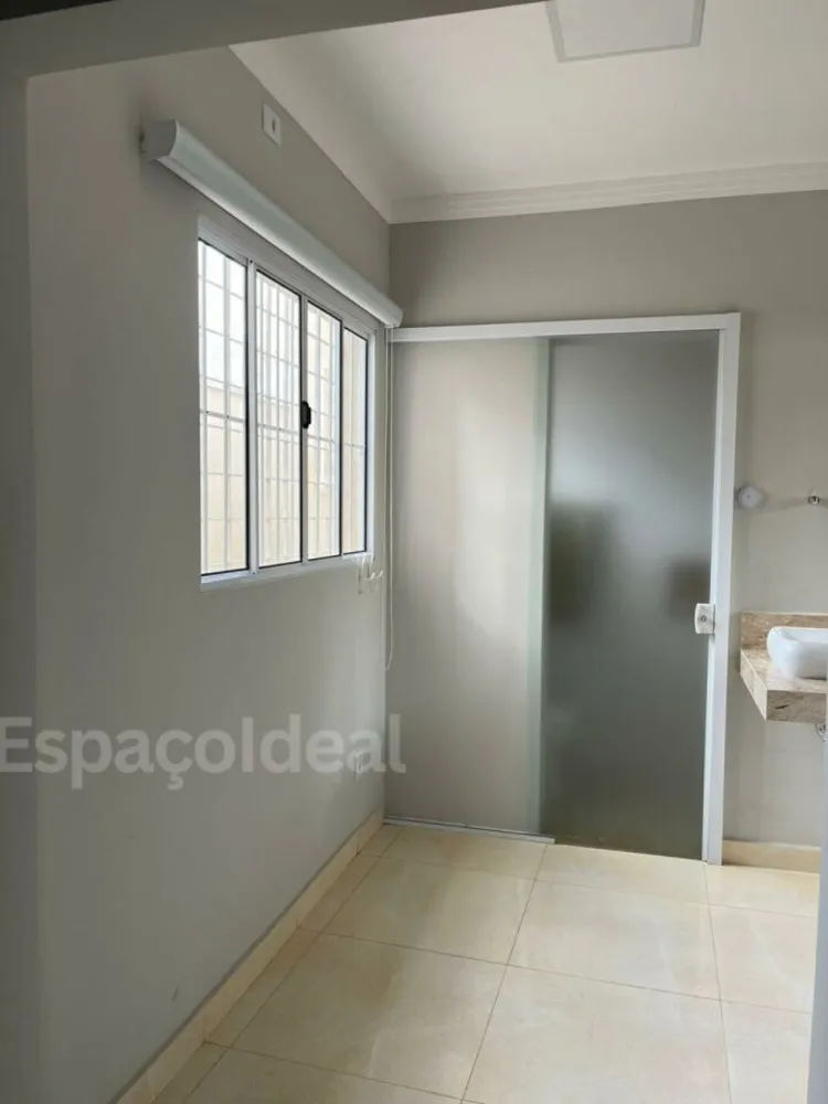 Casa, 3 quartos, 168 m² - Foto 1