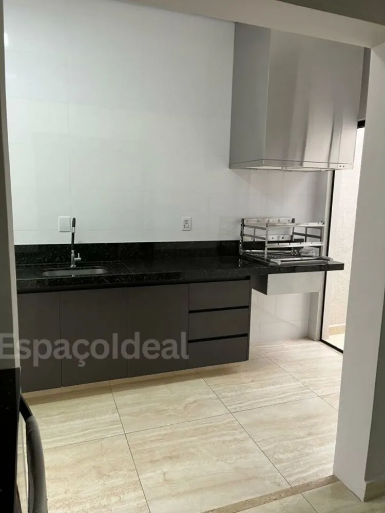 Casa, 3 quartos, 168 m² - Foto 4