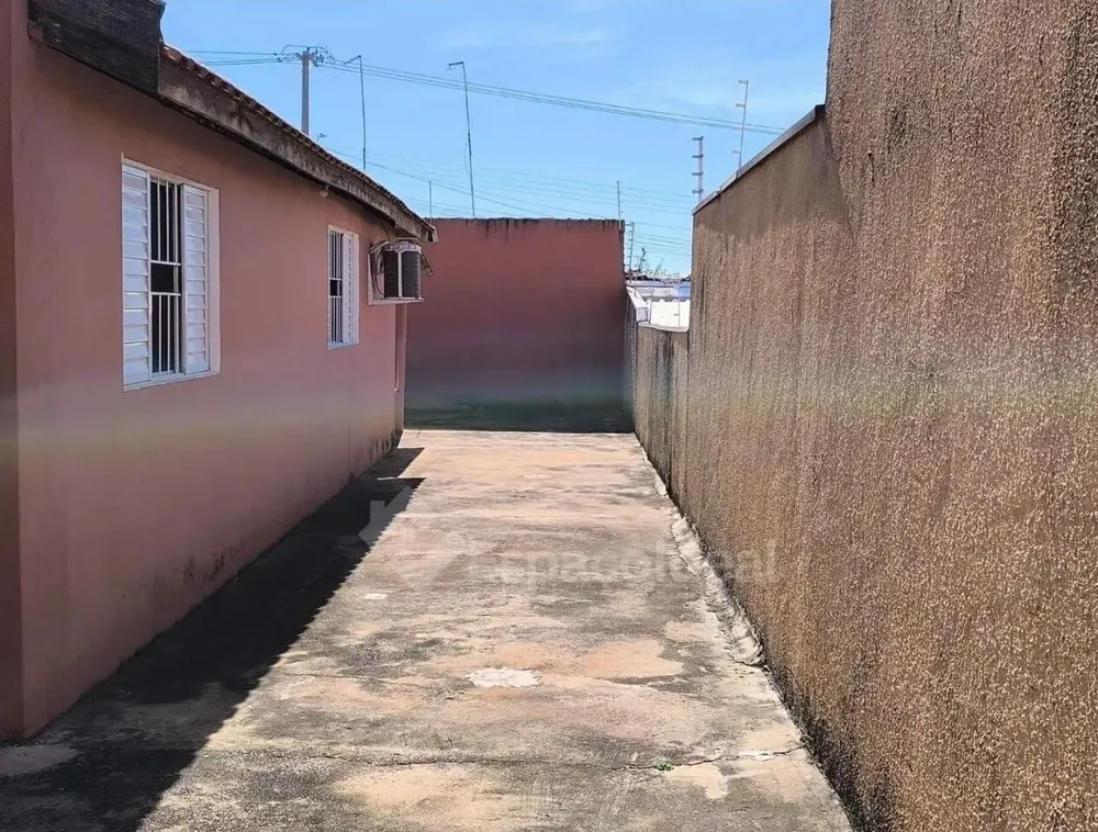 Casa, 2 quartos, 200 m² - Foto 3