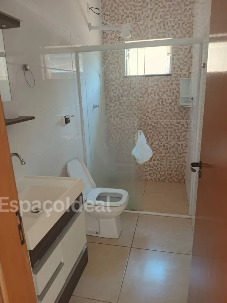 Casa, 3 quartos, 187 m² - Foto 2