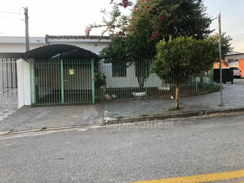 Casa, 5 quartos, 90 m² - Foto 1