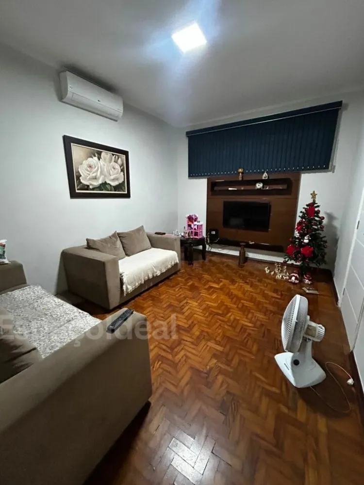 Casa, 2 quartos, 94 m² - Foto 1