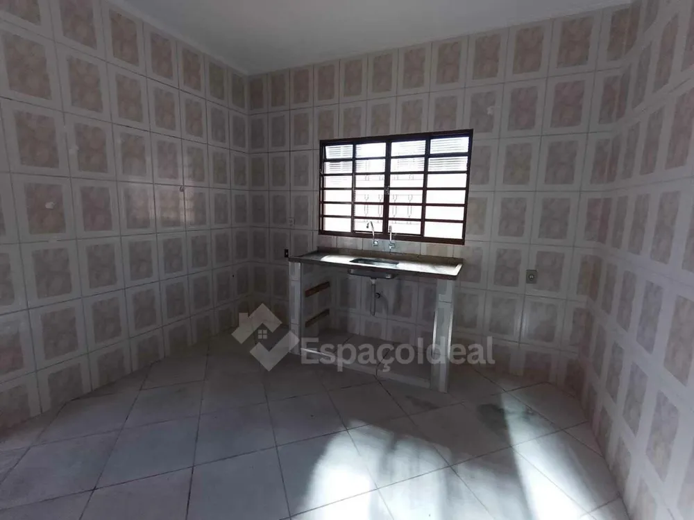 Casa, 2 quartos, 100 m² - Foto 2