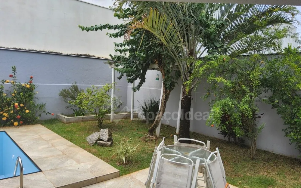 Casa, 3 quartos, 190 m² - Foto 11