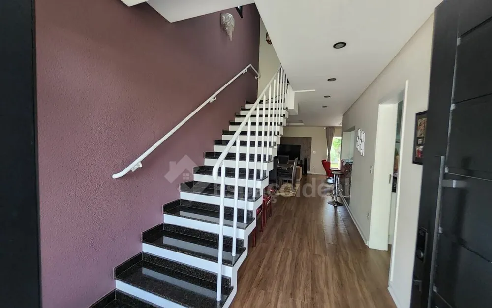 Casa, 3 quartos, 190 m² - Foto 2