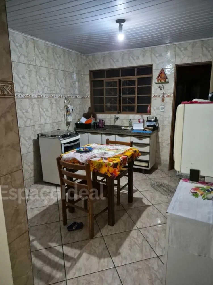 Casa, 3 quartos, 200 m² - Foto 9