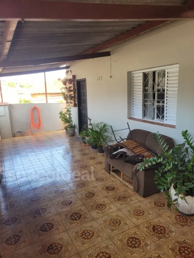 Casa, 2 quartos, 256 m² - Foto 1