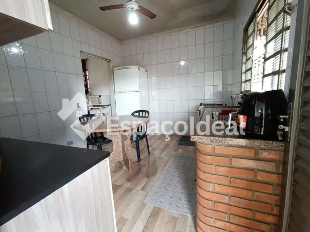 Chácara, 3 quartos, 2500 m² - Foto 9