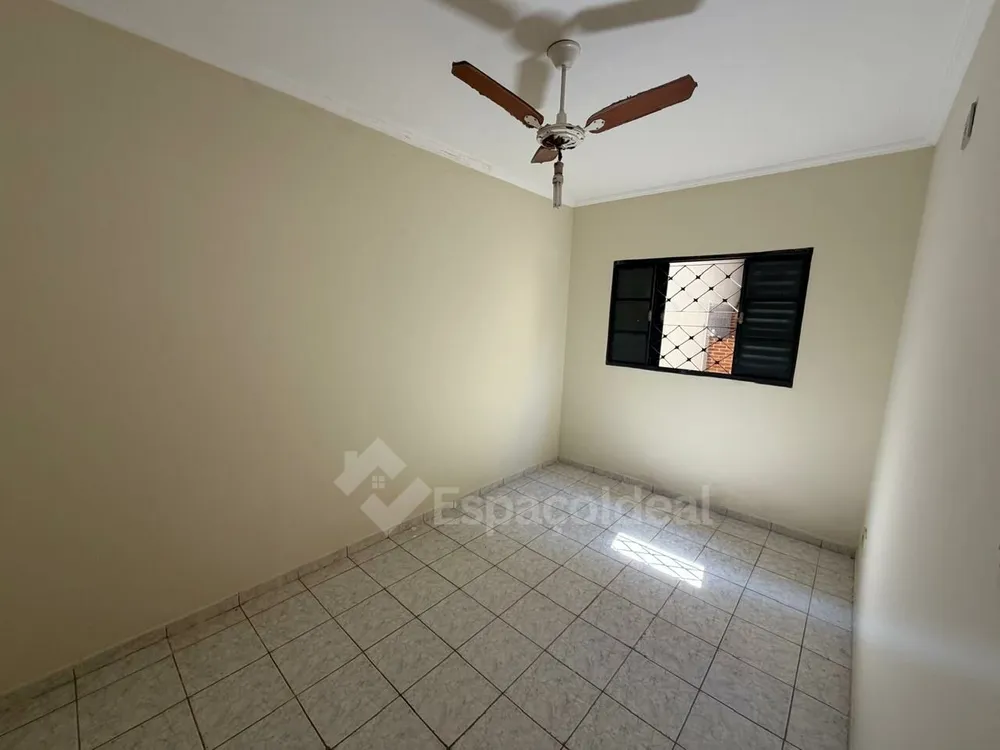 Casa, 3 quartos, 160 m² - Foto 2