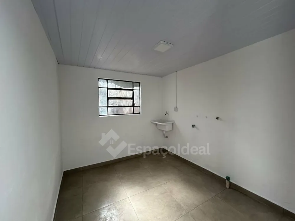 Casa, 3 quartos, 130 m² - Foto 2