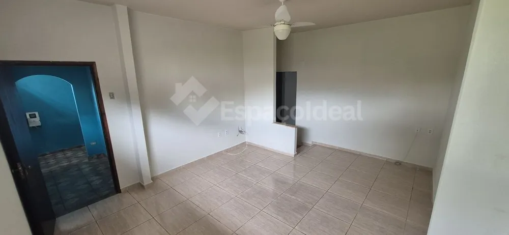 Casa, 3 quartos, 117 m² - Foto 4