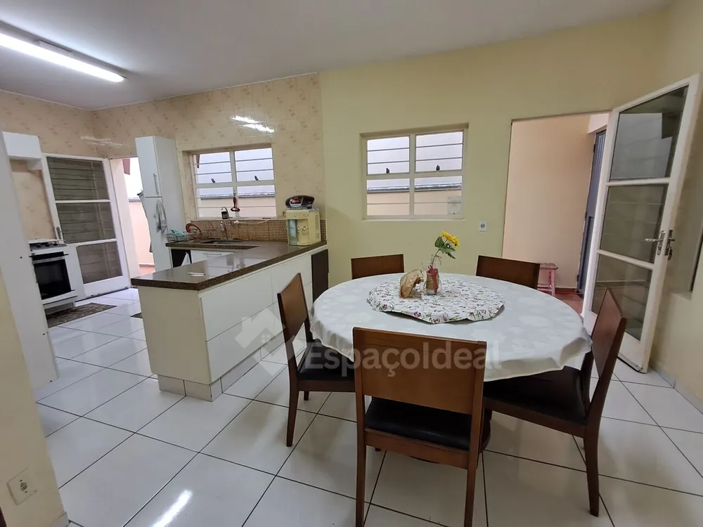 Casa, 3 quartos, 198 m² - Foto 4