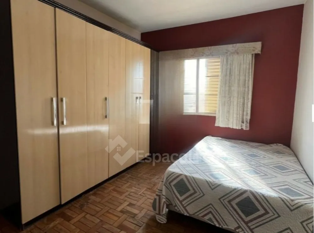 Casa, 5 quartos, 246 m² - Foto 2