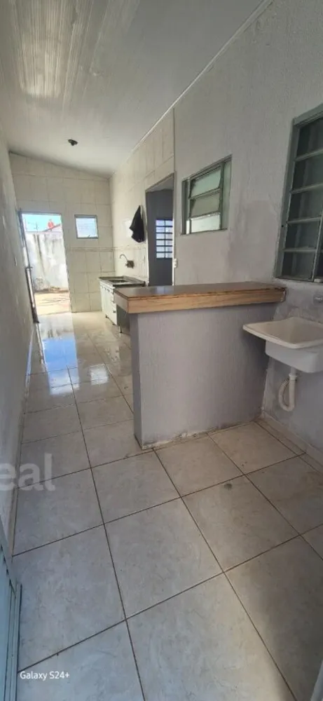 Casa, 3 quartos, 85 m² - Foto 1